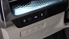 2022 Kia Carnival Gasoline 9-Seater Hi-Limousine — фото 14