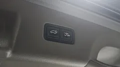 2022 Kia Carnival Gasoline 9-Seater Hi-Limousine — фото 18