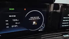 2022 Hyundai Grandeur 3.0 LPi Rent Car — фото 14