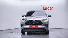 2023 Toyota Highlander 2.5 4WD Limited, серебристый — фото 3