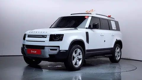 2023 Land Rover Defender 110 D300 HSE