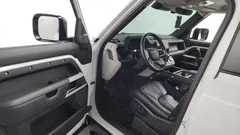 2023 Land Rover Defender 110 D300 HSE, белый — фото 10