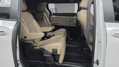 2023 Toyota Sienna 2.5 Hybrid AWD, белый — фото 12