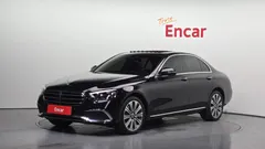 2023 Mercedes-Benz E-Class E350 4MATIC Exclusive, чёрный — фото 1