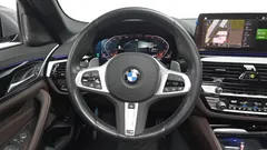 2023 BMW 5-Series 530i xDrive M Sport Package — фото 13
