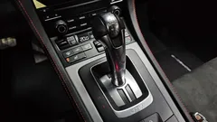 2023 Porsche 718 4.0 GT4, жёлтый — фото 9