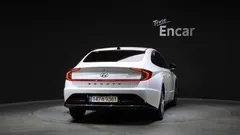 2022 Hyundai Sonata 2.0 — фото 4