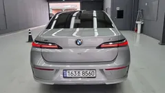 2023 BMW 7-Series 740d xDrive Design Pure Excellence — фото 2