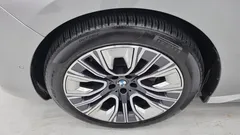 2023 BMW 7-Series 740d xDrive Design Pure Excellence — фото 18