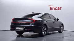 2022 Hyundai Sonata 2.0 — фото 2