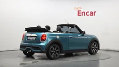 2023 Mini Cooper Convertible Seaside Edition — фото 2