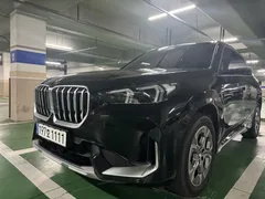 2024 BMW X1 sDrive 20i M Sport, чёрный — фото 5