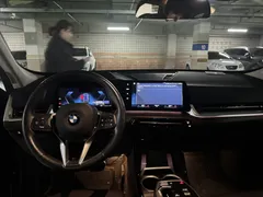 2024 BMW X1 sDrive 20i M Sport, чёрный — фото 7
