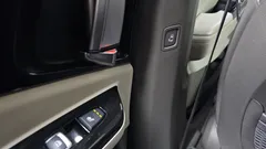 2022 Kia Carnival Diesel 9-Seater Noblesse — фото 19