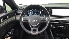 2022 Kia K5 Signature — фото 14