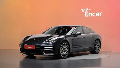 2023 Porsche Panamera 4.0 Turbo S