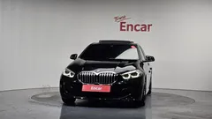 2023 BMW 1-Series 120i M Sports, чёрный — фото 3