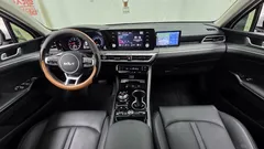 2023 Kia K5 2.0, белый — фото 7