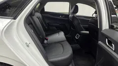 2023 Kia K5 2.0, белый — фото 12