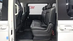 2022 Hyundai Staria disability support car — фото 13