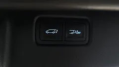 2022 Hyundai Staria disability support car — фото 17
