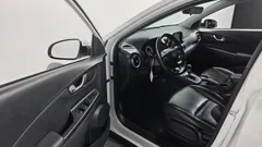 2021 Hyundai Kona Gasoline 1.6 Turbo 2WD, белый — фото 11