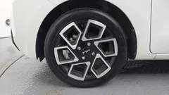 2023 Kia RAY Signature, белый — фото 5