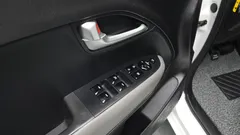 2023 Kia RAY Signature, белый — фото 20