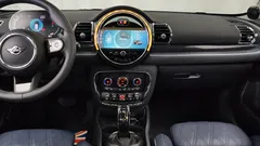 2023 Mini Clubman Classic, зелёный — фото 14
