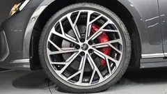 2025 Audi S8 4.0 TFSI Quattro LWB — фото 5