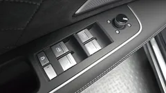 2025 Audi S8 4.0 TFSI Quattro LWB — фото 15