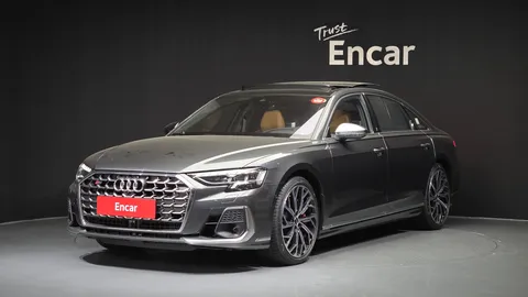 2025 Audi S8 4.0 TFSI Quattro LWB