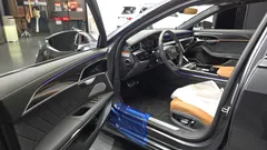 2025 Audi S8 4.0 TFSI Quattro LWB — фото 10
