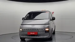 2022 Hyundai Staria Cargo 5-Seater — фото 3