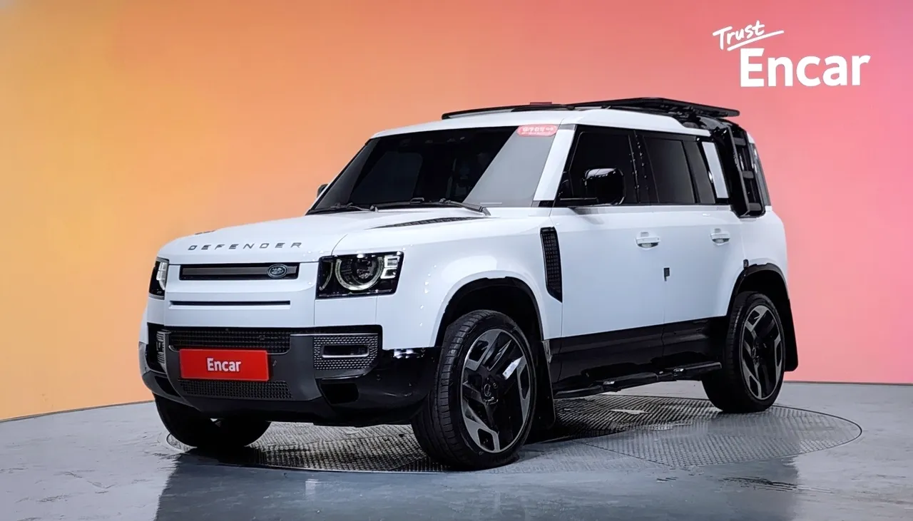 2022 Land Rover Defender 110 P300 X-Dynamic SE