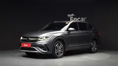 2023 Volkswagen Tiguan 2.0 TSI Prestige, серо-серебристый — фото 1