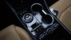 2023 Kia K5 Prestige, белый — фото 9