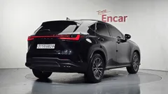 2024 Lexus NX Premium, чёрный — фото 2