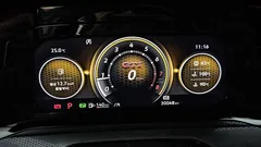 2023 Volkswagen Golf 2.0 GTI, белый — фото 8