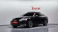2021 Audi A5 40 TFSI Quattro Sportback, чёрный — фото 1