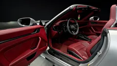 2024 Porsche 911 Carrera 4 GTS Cabriolet — фото 10