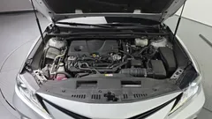 2022 Toyota Camry 2.5 LE Hybrid, серебристый — фото 6