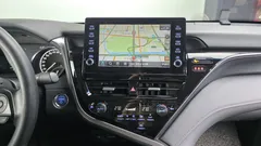 2022 Toyota Camry 2.5 LE Hybrid, серебристый — фото 14
