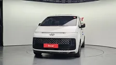 2024 Hyundai Staria 4WD Lounge 7-Seater — фото 3