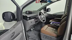 2024 Hyundai Staria 4WD Lounge 7-Seater — фото 10