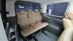 2024 Hyundai Staria 4WD Lounge 7-Seater — фото 13