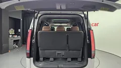 2024 Hyundai Staria 4WD Lounge 7-Seater — фото 20