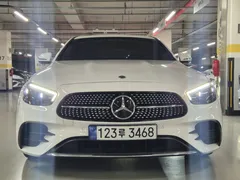 2023 Mercedes-Benz E-Class E250 AMG Line — фото 2