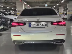 2023 Mercedes-Benz E-Class E250 AMG Line — фото 5