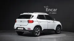 2022 Hyundai Venue 1.6 Modern Plus, белый — фото 2